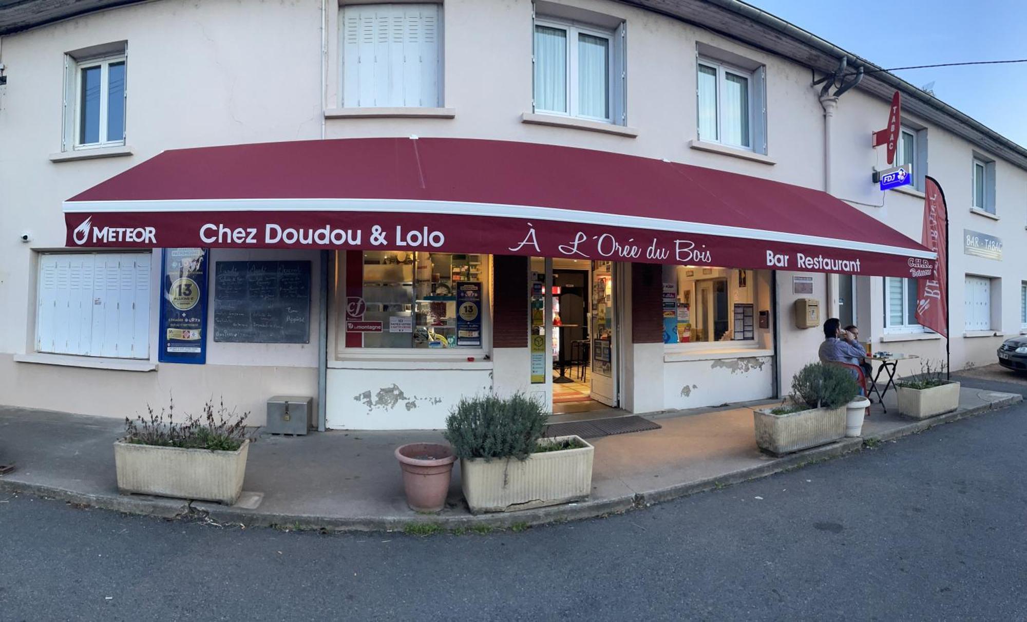 A L'Oree Du Bois Chez Doudou&Lolo Bellerive sur Allier Bagian luar foto