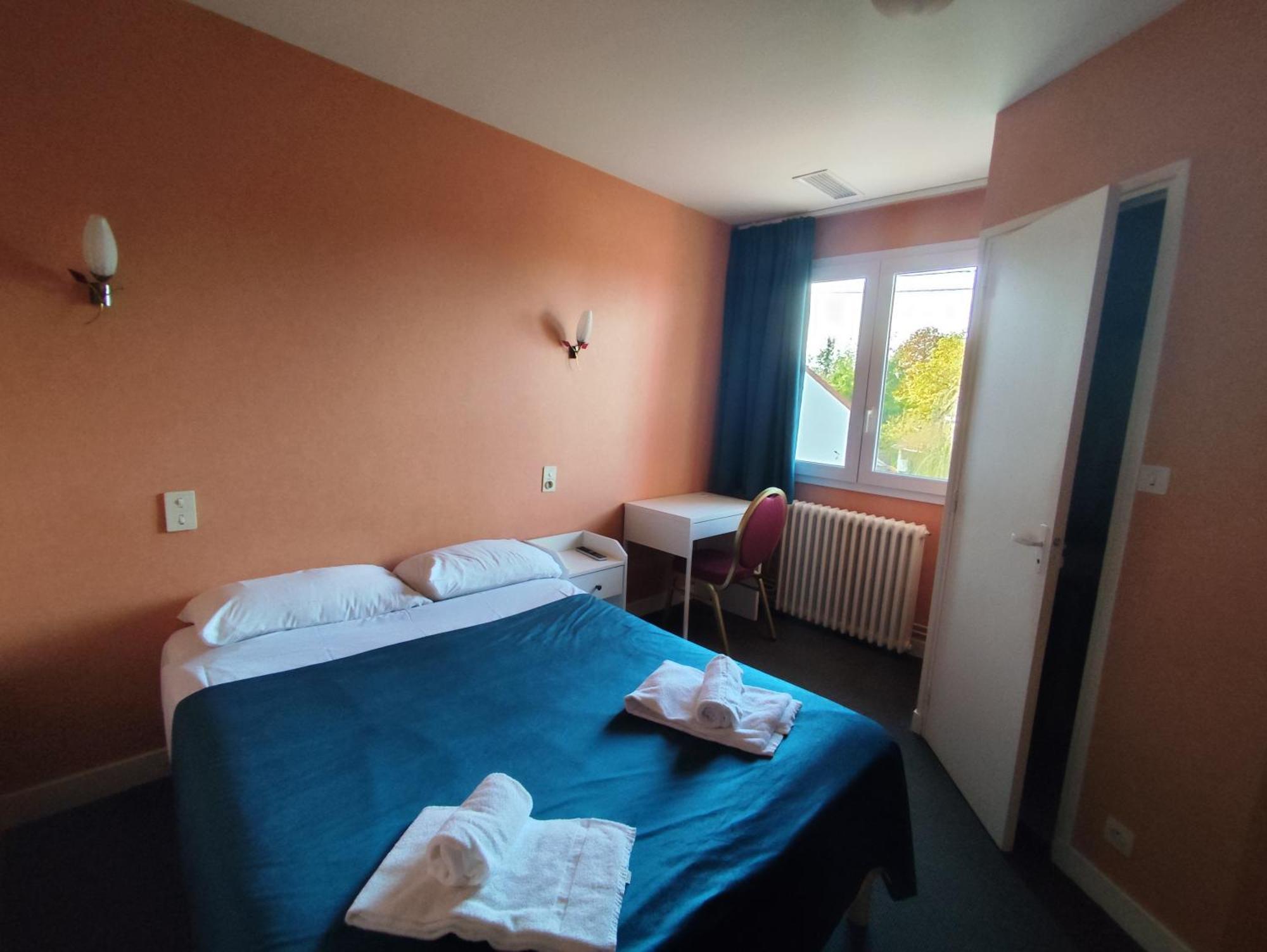 A L'Oree Du Bois Chez Doudou&Lolo Bellerive sur Allier Bagian luar foto
